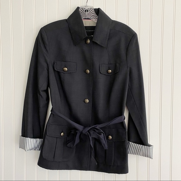 Banana Republic Jackets & Blazers - Banana Republic navy jacket SIZE 8